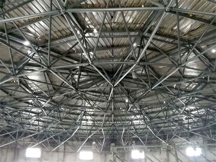 塔城洗煤厂蓄水池网架